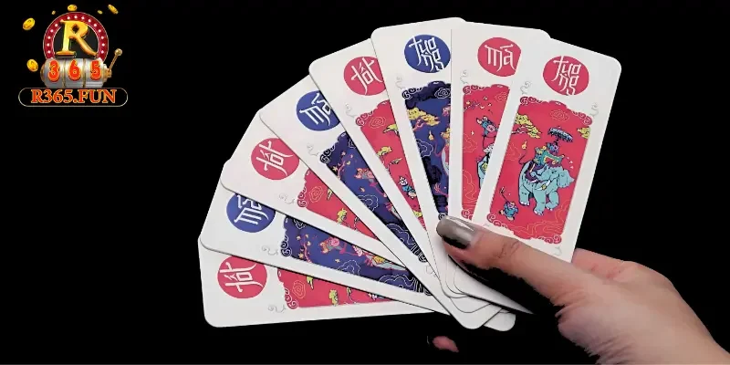 Cách đánh bài Tam Cúc - Cách chơi chi tiết, đơn giản nhất 3 Quan sát thật kỹ cách đánh
